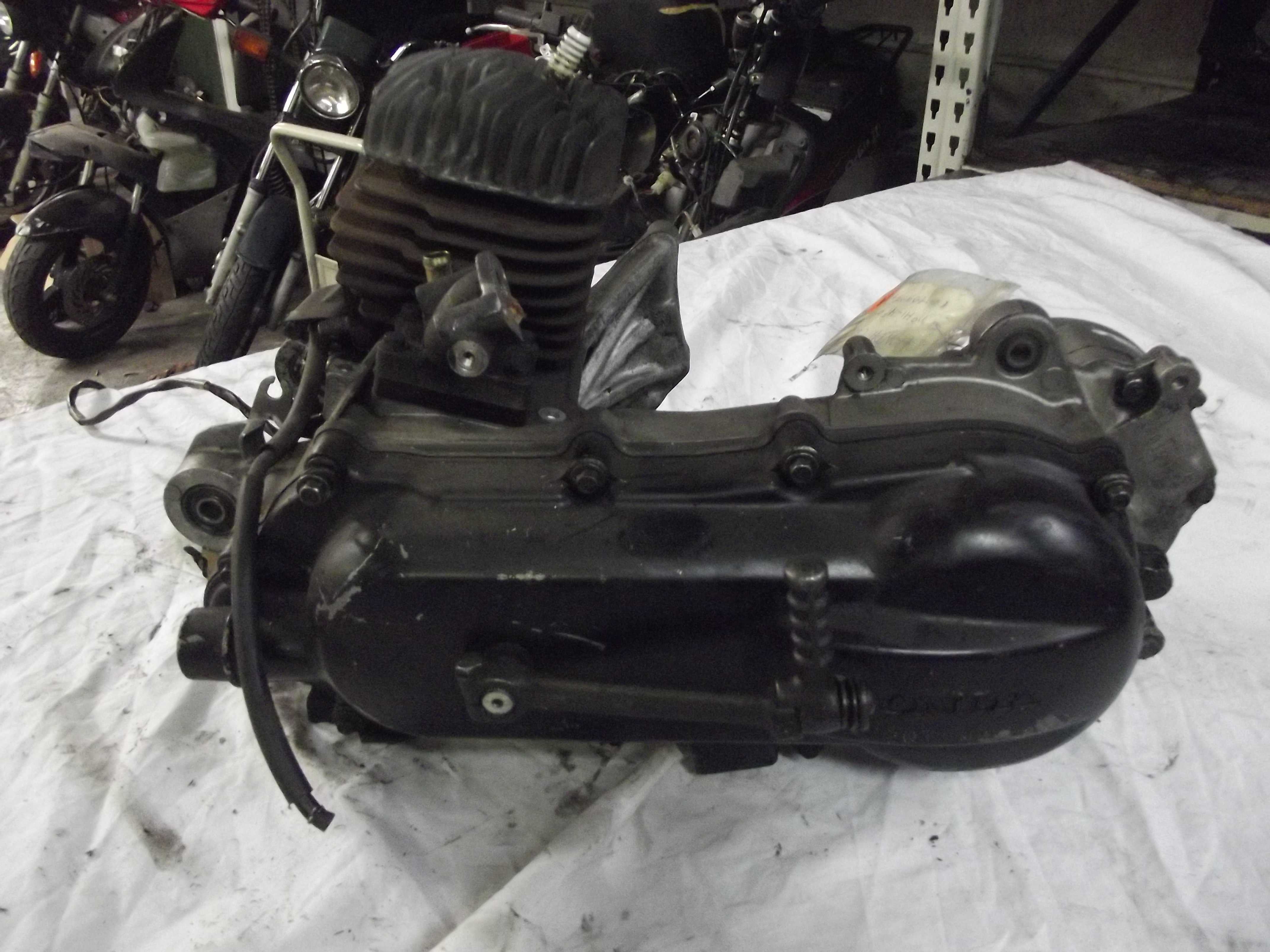 Moteur honda LEAD 100cc