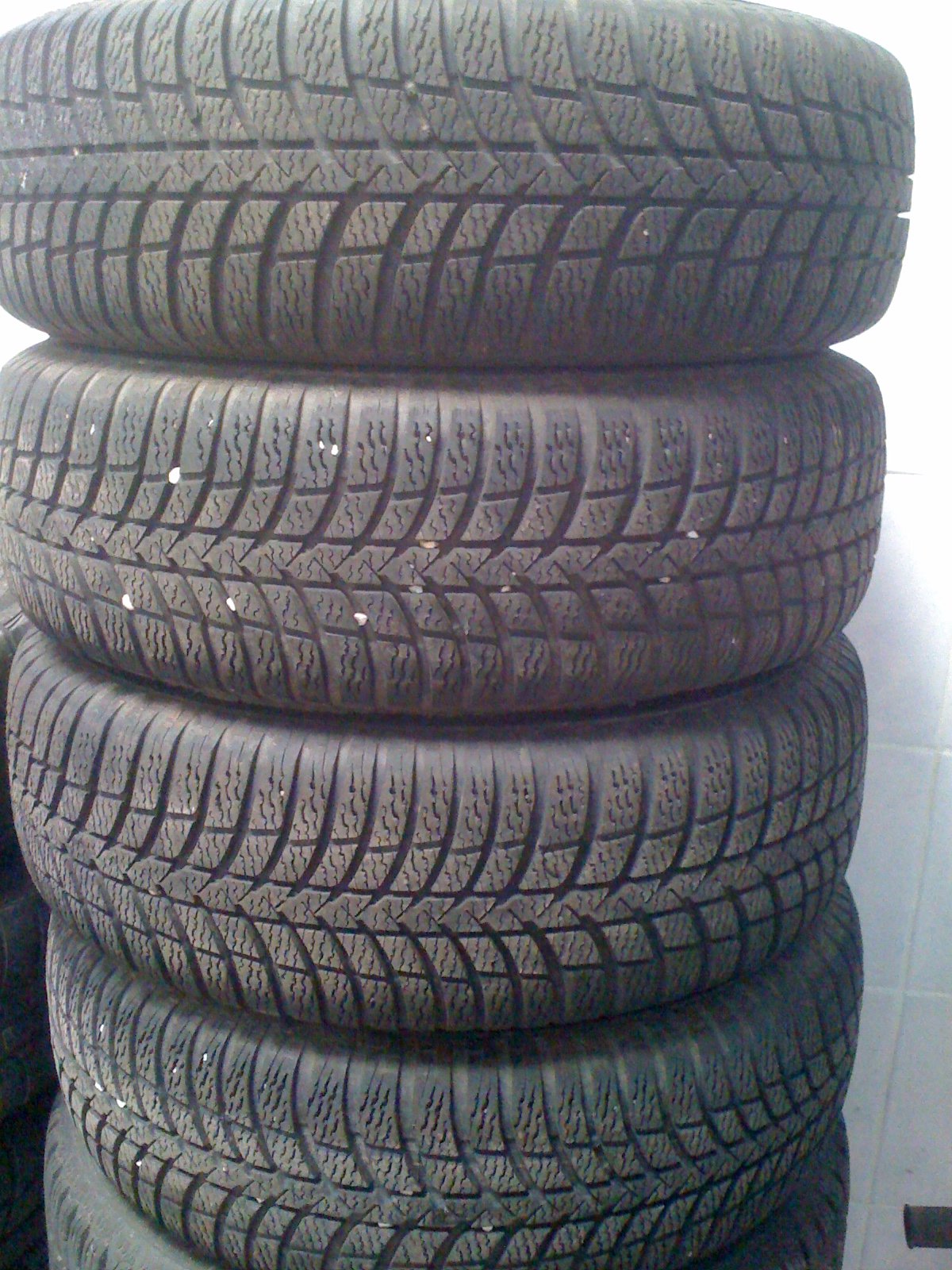 4 roues hiver 185/65 r14 86t Peugeot Citroën