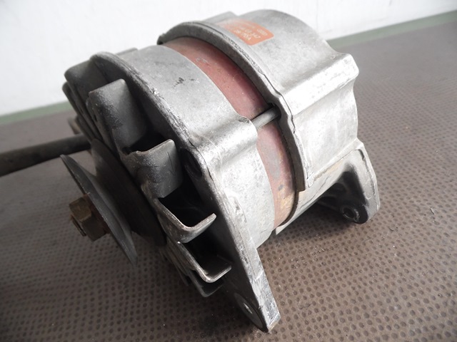 ALTERNATEUR BOSCH 0120489346 ALTERNATEUR BOSCH 0120489346