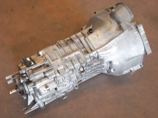 BOITE DE VITESSES BMW M5 E34 BOITE DE VITESSES BMW M5 E34