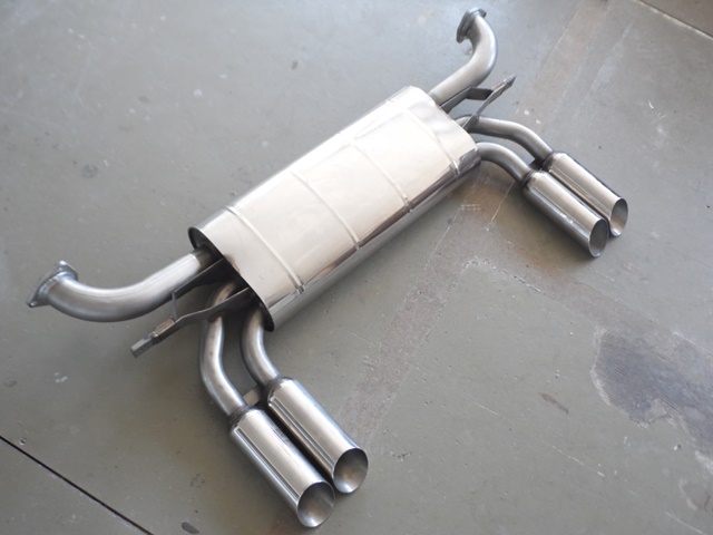 SILENCIEUX INOX FERRARI 308 / 328 / MONDIAL SILENCIEUX INOX FERRARI 308 / 328 / MONDIAL