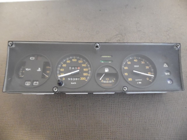 COMBINE D’INSTRUMENTS FIAT X1/9 1500 COMBINE D’INSTRUMENTS FIAT X1/9 1500