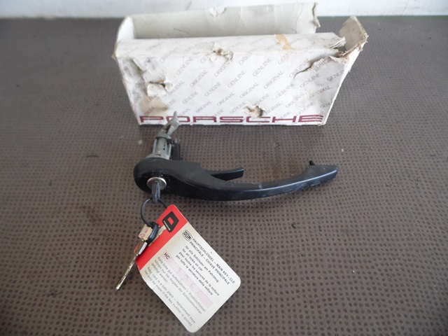 POIGNEE DE PORTE + CLEFS PORSCHE 911 POIGNEE DE PORTE + CLEFS PORSCHE 911