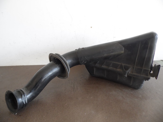 BOÎTIER FILTRE A AIR 94411001206 PORSCHE 924S BOÎTIER FILTRE A AIR 94411001206 PORSCHE 924S