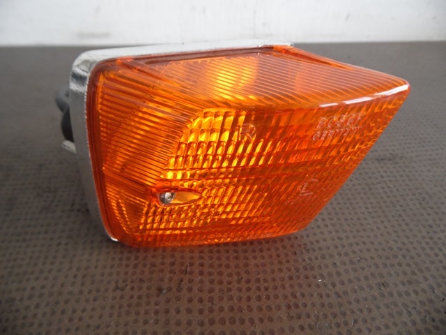 CLIGNOTANT DROIT PORSCHE 928 78-86 CLIGNOTANT DROIT PORSCHE 928 78-86
