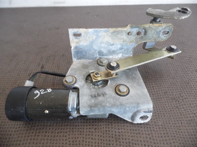 MOTEUR ESSUIE-GLACE ARRIERE PORSCHE 928 MOTEUR ESSUIE-GLACE ARRIERE PORSCHE 928