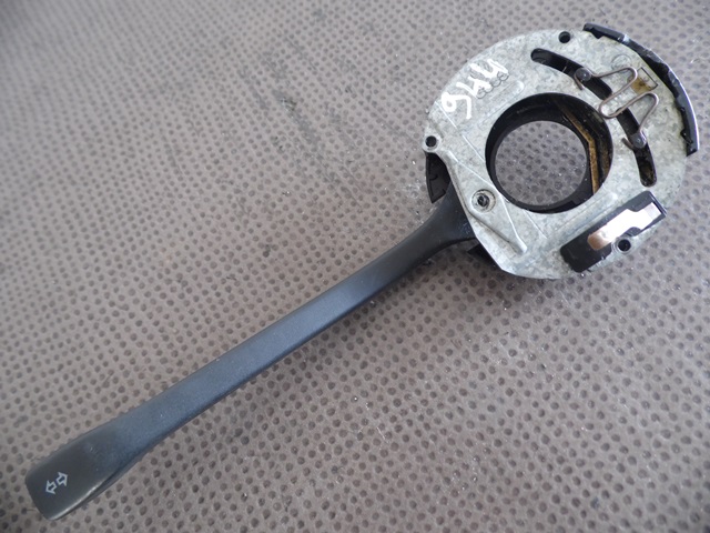 COMMODO CLIGNOTANTS 47795350501C PORSCHE 944 COMMODO CLIGNOTANTS 47795350501C PORSCHE 944