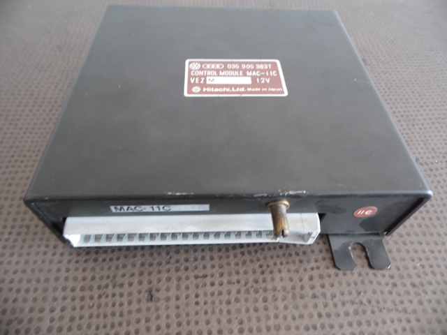 UNITE CENTRALE CONTROLE MOTEUR AUDI 2;2 UNITE CENTRALE CONTROLE MOTEUR AUDI 2;2