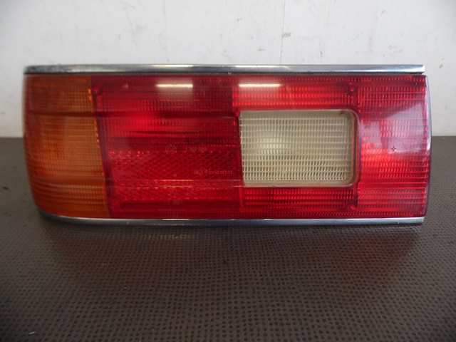 FEU ARRIERE GAUCHE 63211368207 BMW E23 FEU ARRIERE GAUCHE 63211368207 BMW E23