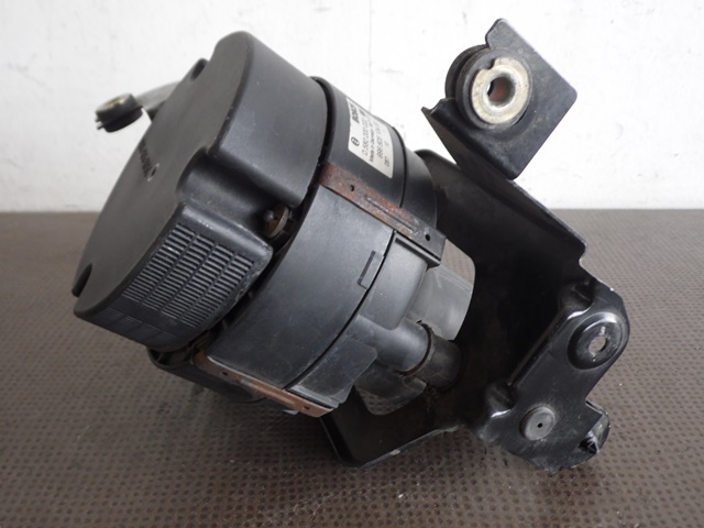 POMPE A AIR 99660510400 PORSCHE 996 POMPE A AIR 99660510400 PORSCHE 996