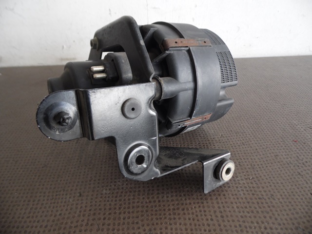 POMPE A AIR 99660510400 PORSCHE 996 POMPE A AIR 99660510400 PORSCHE 996