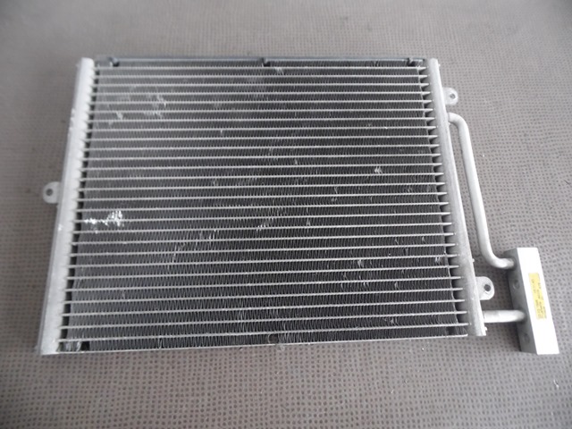 RADIATEUR CLIM 99657311100 PORSCHE 996 RADIATEUR CLIM 99657311100 PORSCHE 996