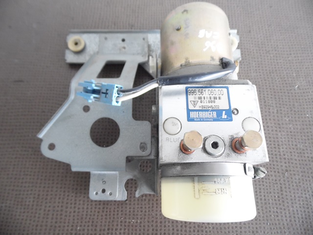 UNITE HYDRAULIQUE DE CAPOTE PORSCHE 996